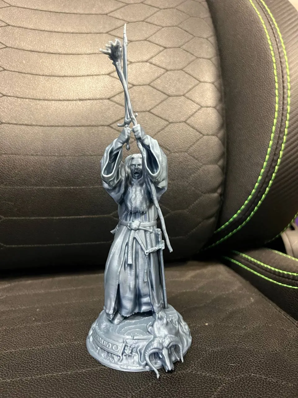 Gandalf il Grigio - Mago Il Signore Degli Anelli, photo 2 of 4 - Gandalf il Grigio - Mago Il Signore Degli Anelli Toys & Games