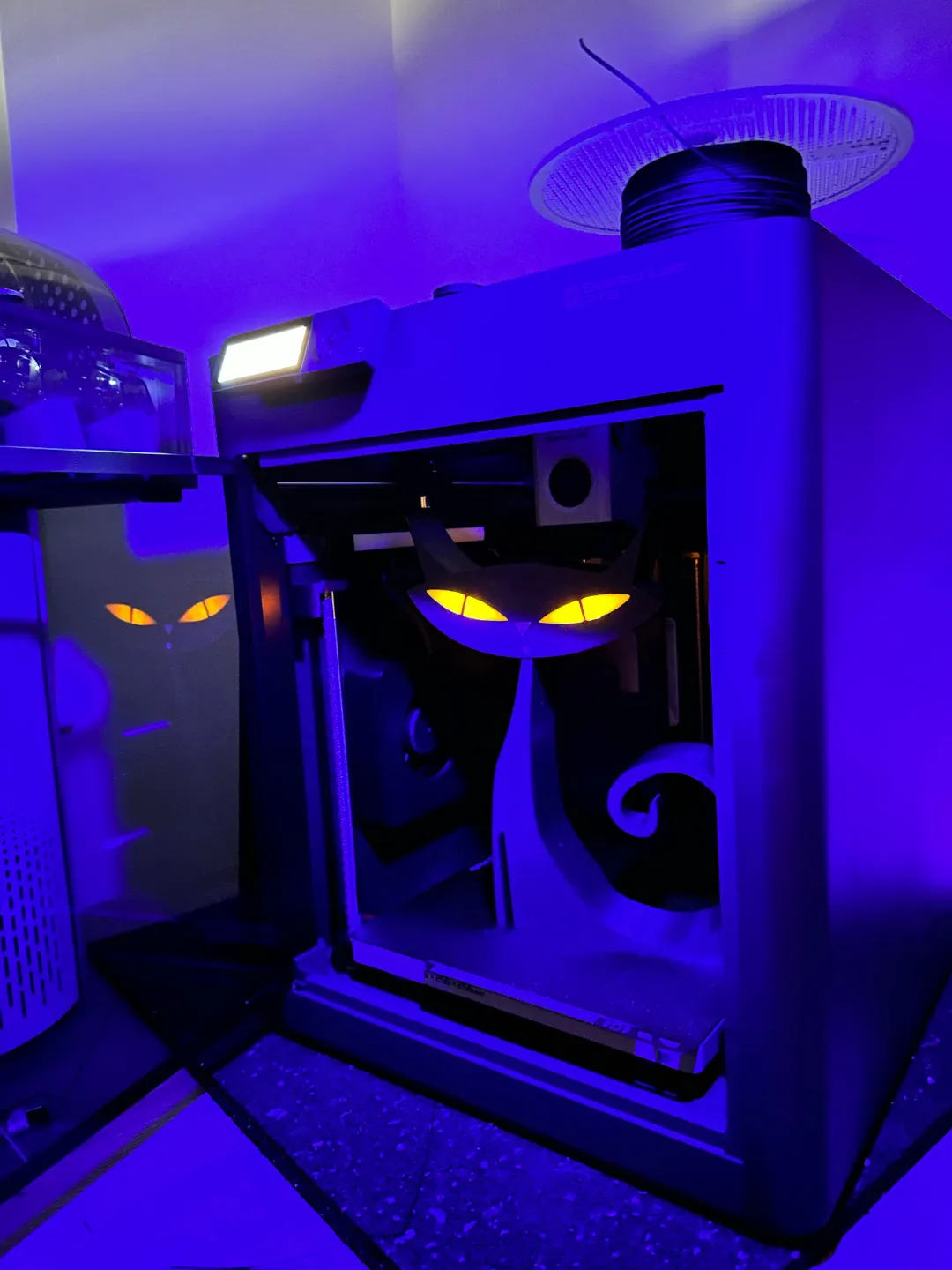 Atomic Cat from Hell Lamp Halloween