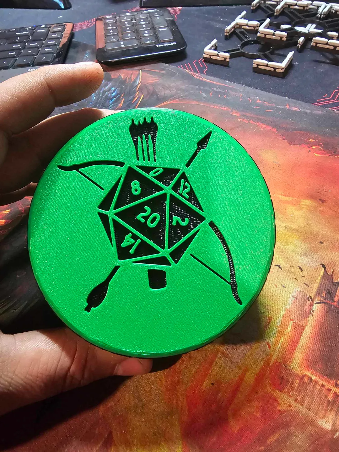 Archer Dice Box/ Screw top lid, photo 3 of 4 - Archer Dice Box/ Screw top lid Board Games & Tabletop
