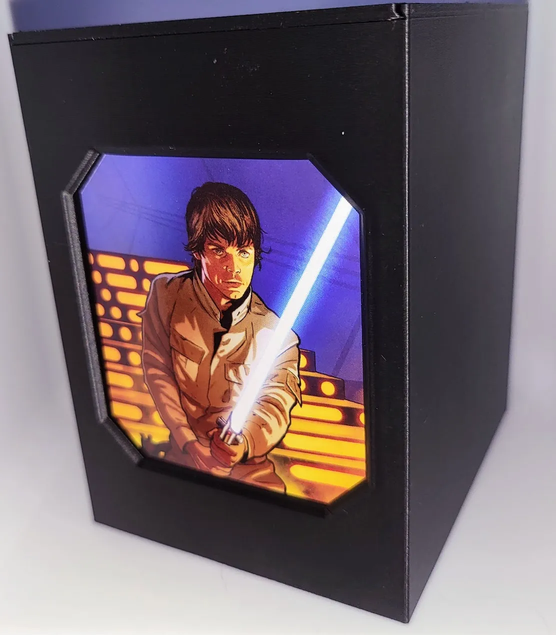 Star Wars: Unlimited - Starter Shield (Deck Box), photo 2 of 3 - Star Wars: Unlimited - Starter Shield (Deck Box) Board Games & Tabletop
