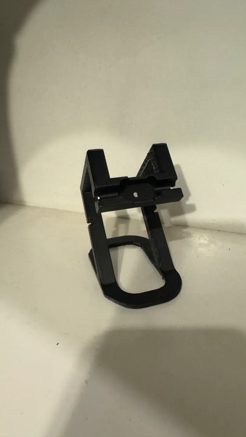 Galaxy Fit 3 Charging Stand, photo 3 of 4 - Galaxy Fit 3 Charging Stand Household