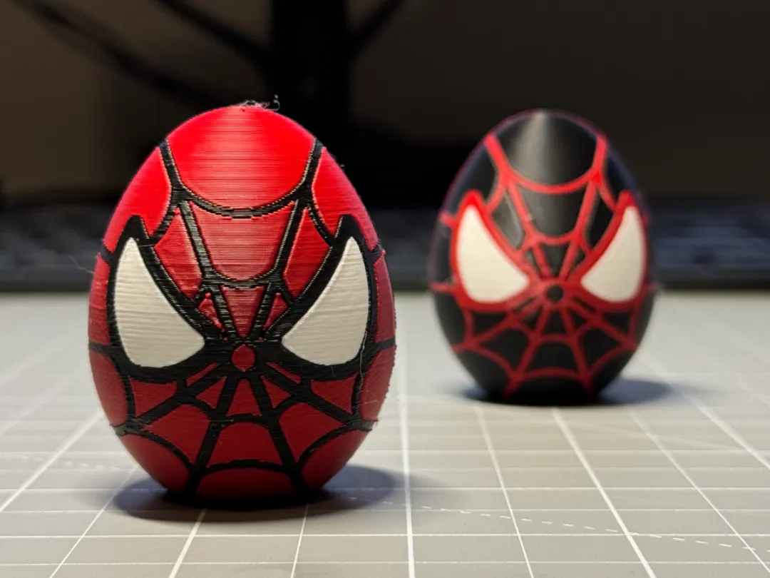Spiderman Easter Egg (Multi-Color)