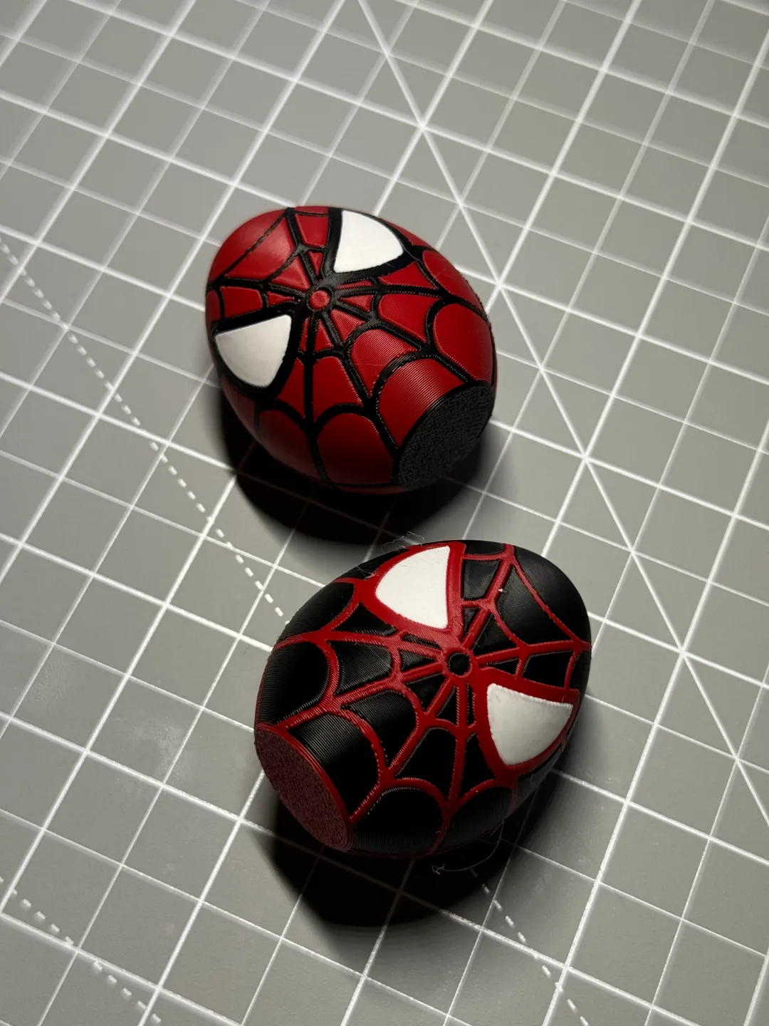 Spiderman Easter Egg (Multi-Color), photo 3 of 4 - Spiderman Easter Egg (Multi-Color) Gifts & Occasions