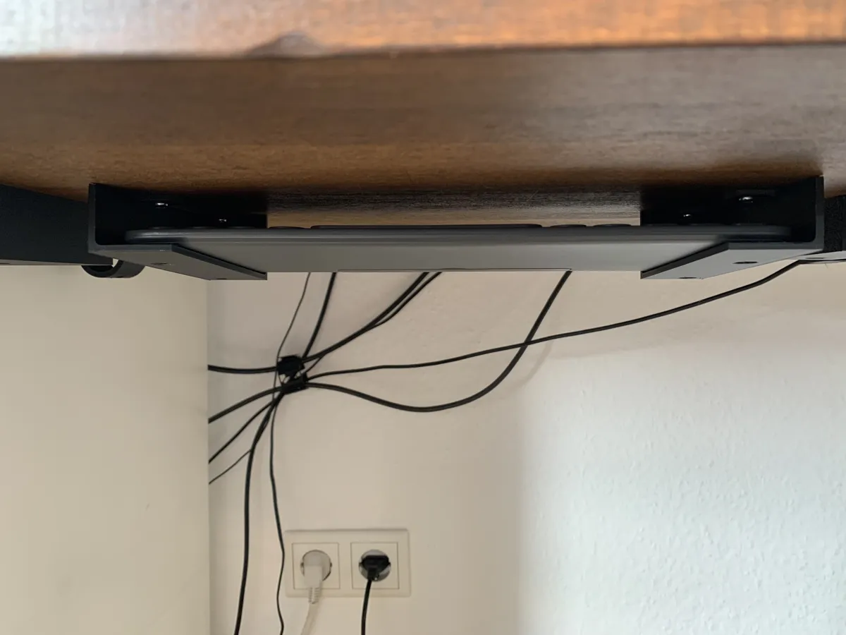 Logitech K380 Under-Desk Mount, photo 4 of 4 - Logitech K380 Under-Desk Mount Desk & Office