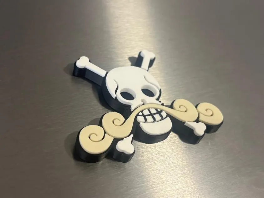 Roger Pirates Jolly Roger (One Piece Magnet)