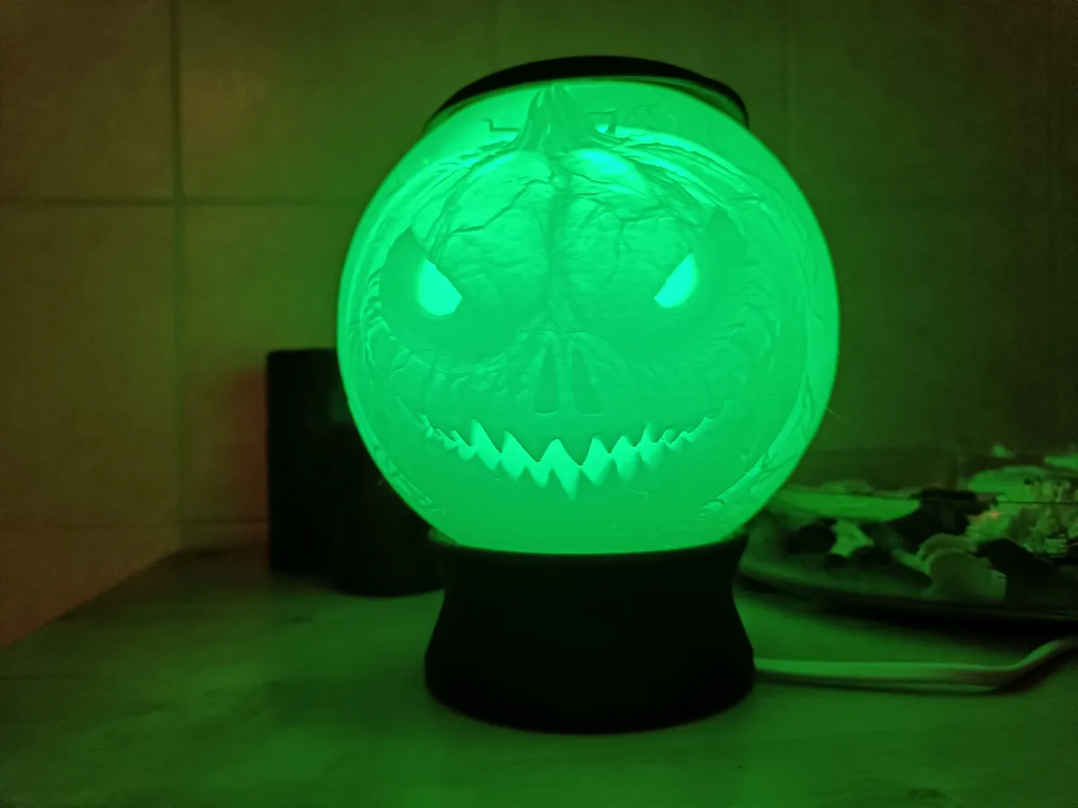 Halloween Pumpkin Lithophane Night Light Lamp, photo 3 of 4 - Halloween Pumpkin Lithophane Night Light Lamp Home Decor Items