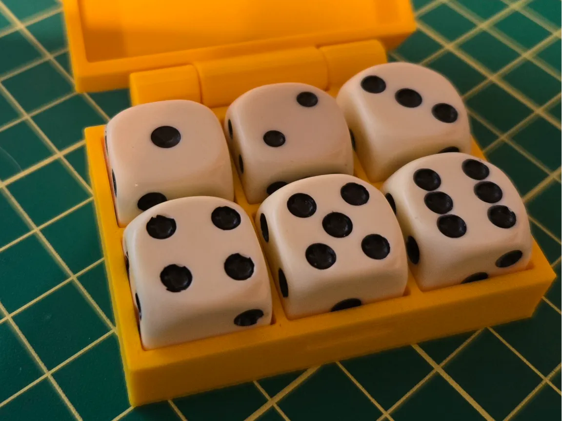 6 Dice Box