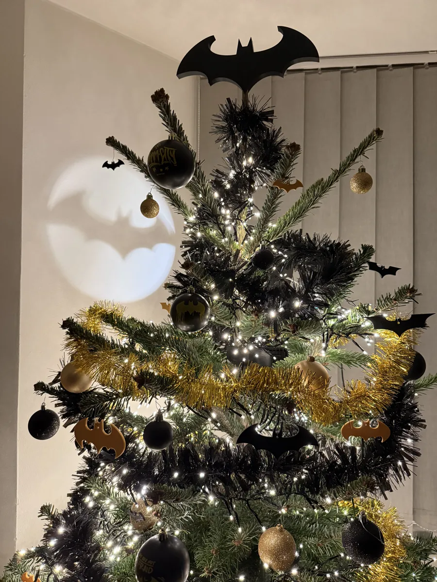 Batty Xmas / BATmas, photo 4 of 4 - Batty Xmas / BATmas Generative Art