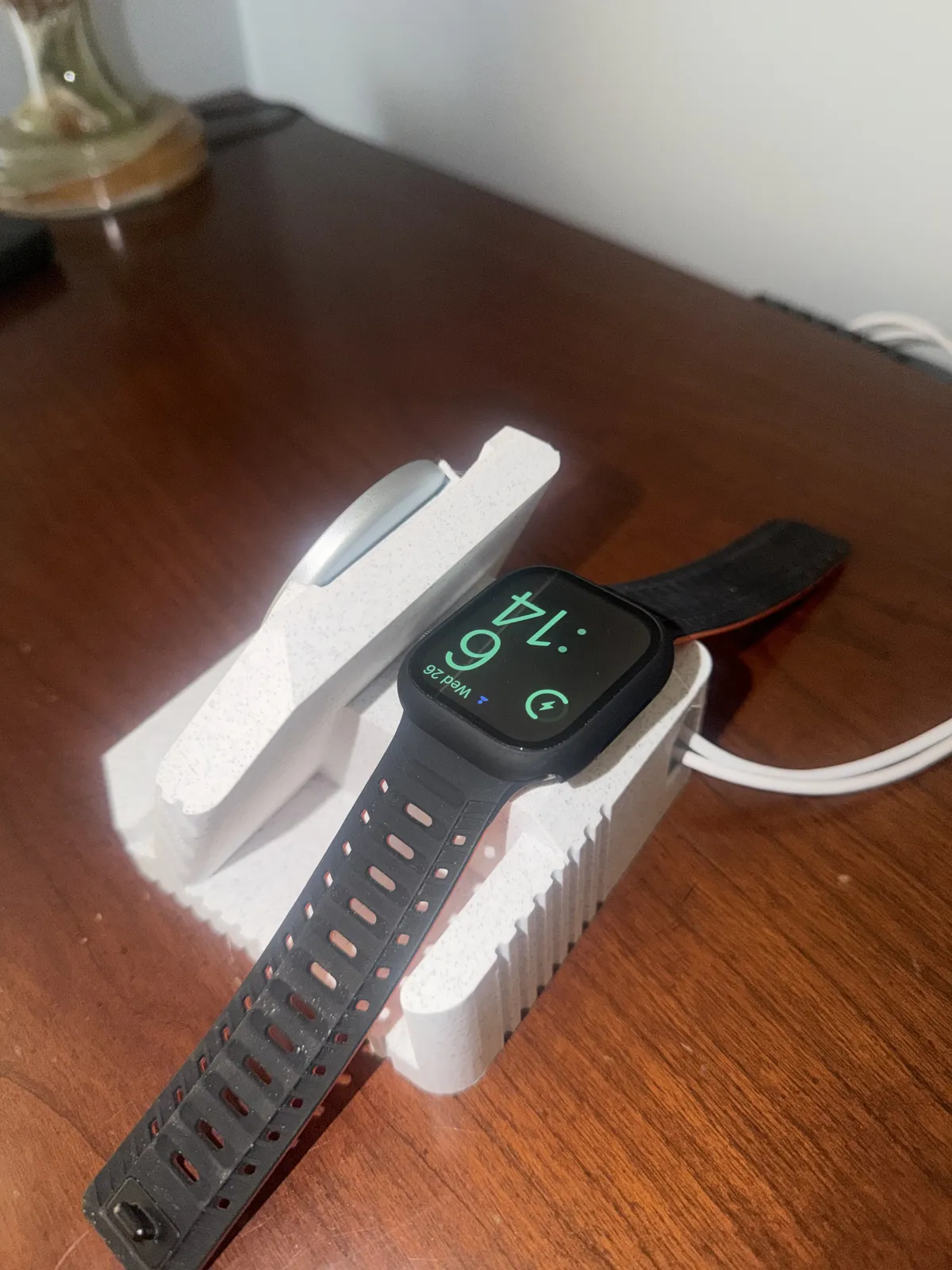 Fluted MagSafe Dock, iPhone, Watch, AirPods, photo 2 of 4 - Fluted MagSafe Dock, iPhone, Watch, AirPods Mobile & Device Accessories
