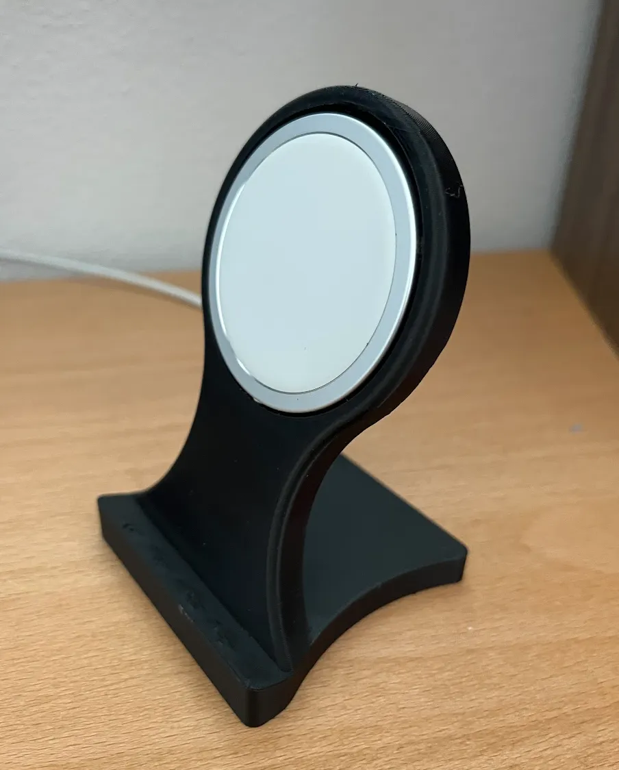 Iphone MagSafe holder - Electronics, in stock in India