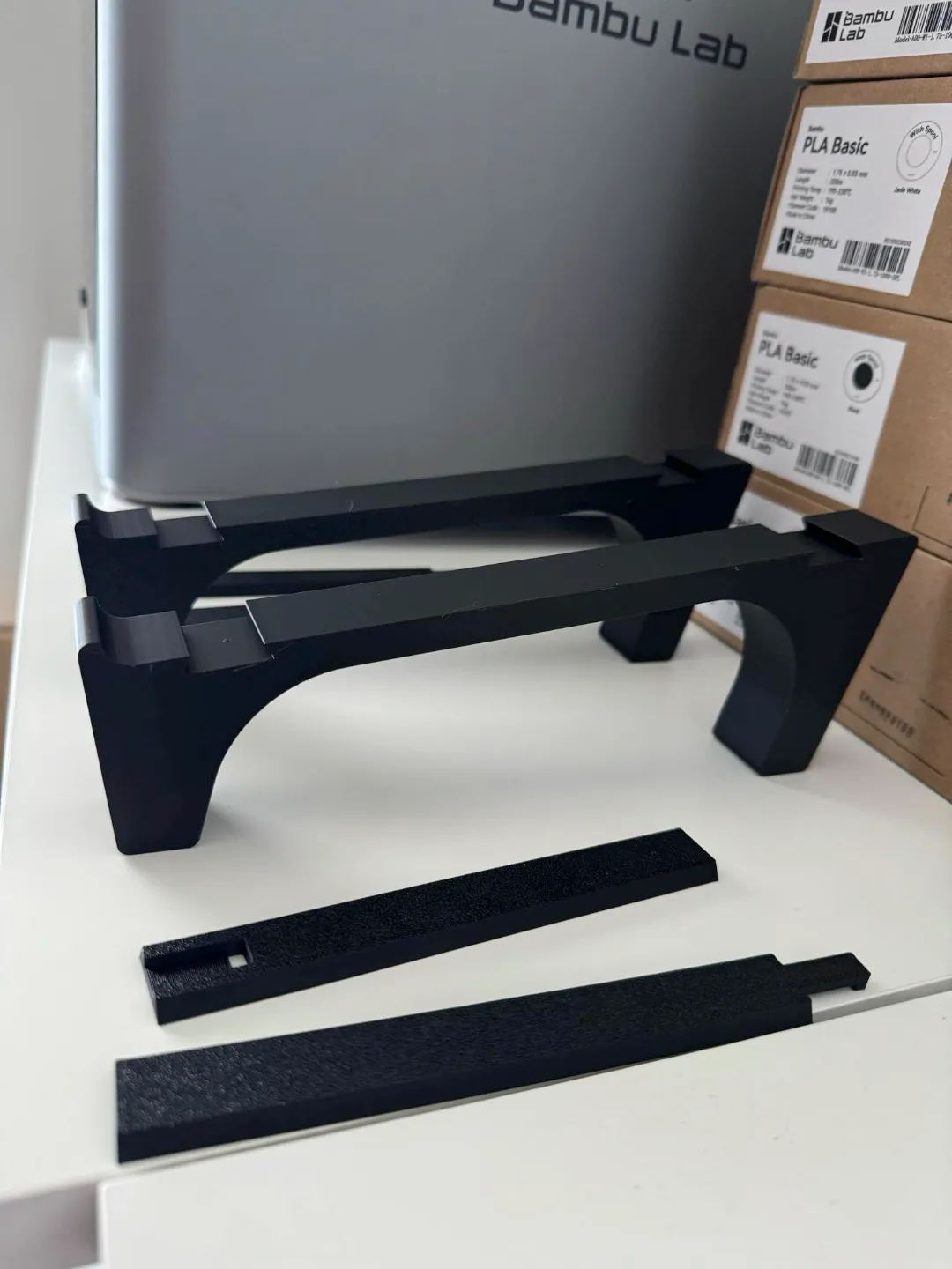 Laptop stand for MacBook Pro 13"/14", photo 4 of 4 - Laptop stand for MacBook Pro 13"/14" Mobile & Device Accessories