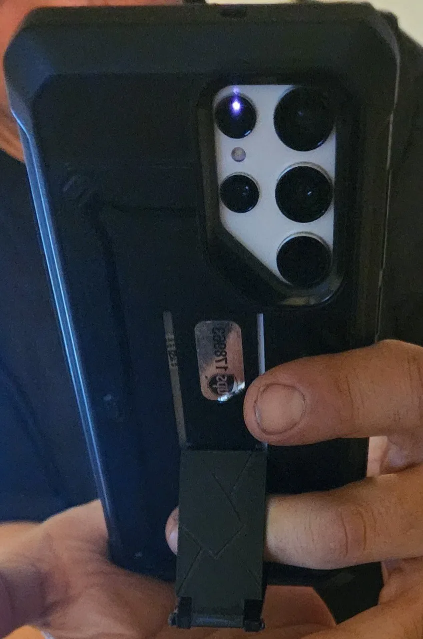 S22 Ultra Case Kickstand - Electronics, in stock in India