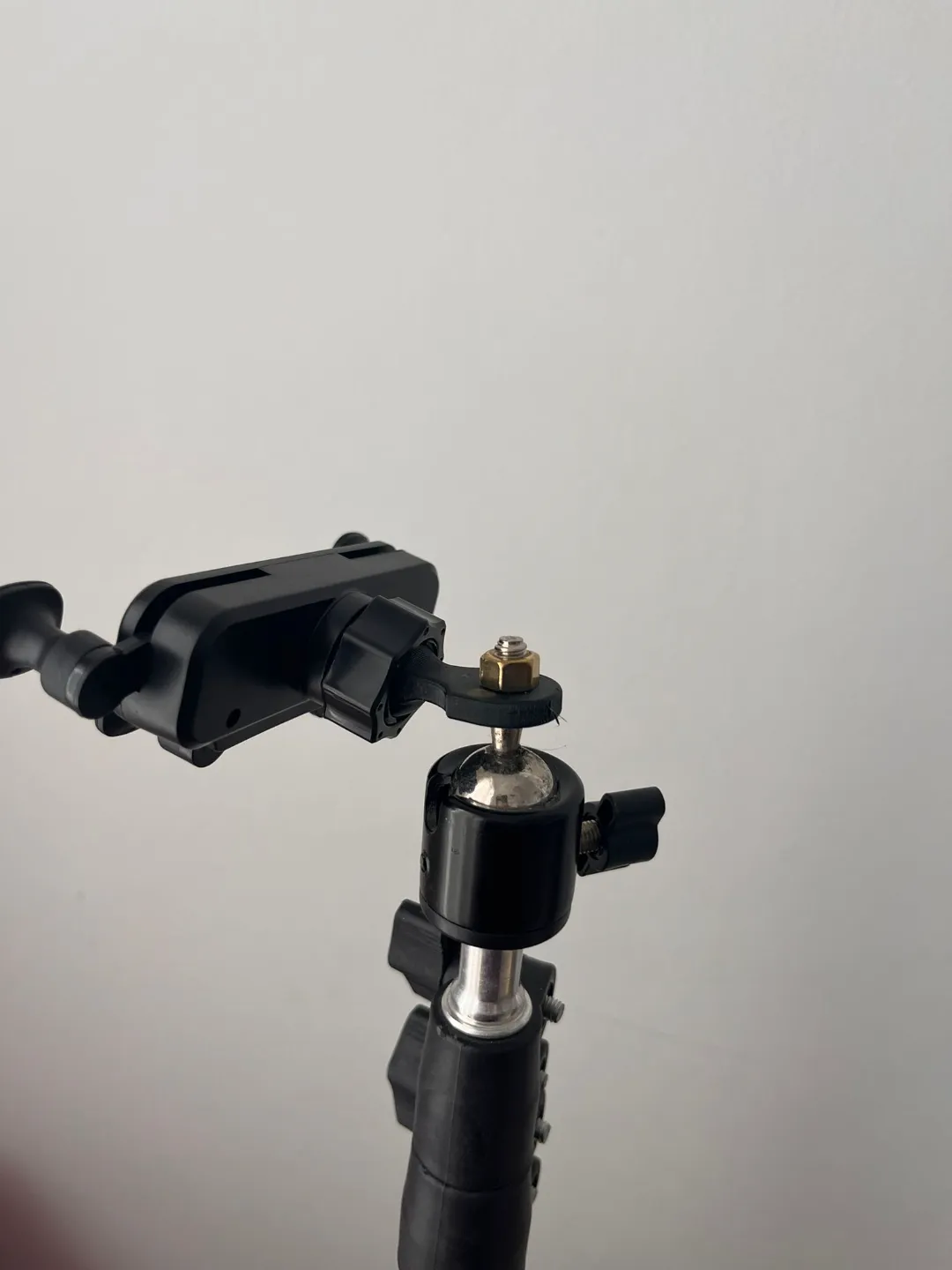 Tripod Adapter for Car Phone Holder, photo 2 of 4 - Tripod Adapter for Car Phone Holder Mobile & Device Accessories