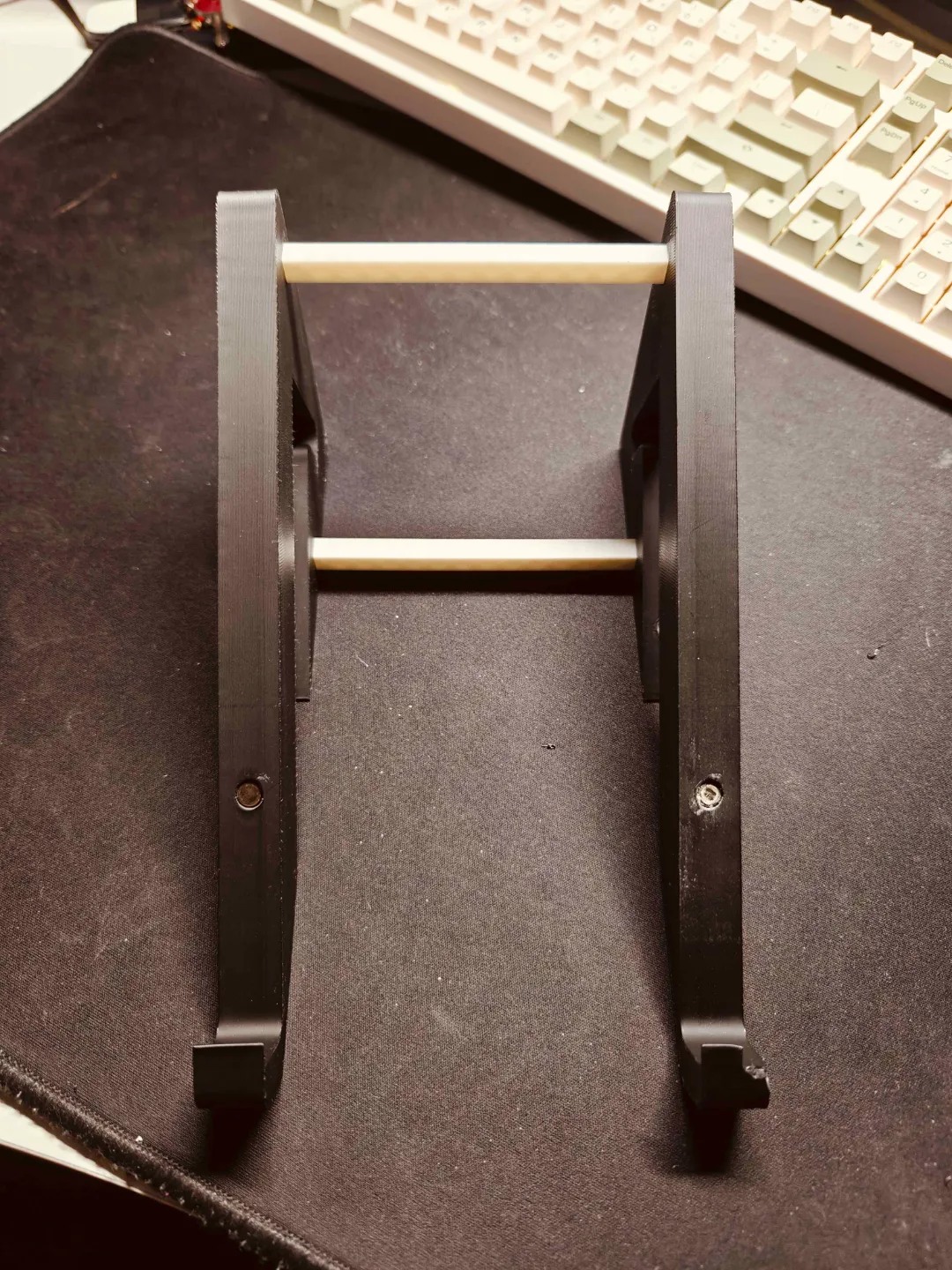 Foldable Laptop Stand, photo 2 of 4 - Foldable Laptop Stand Household