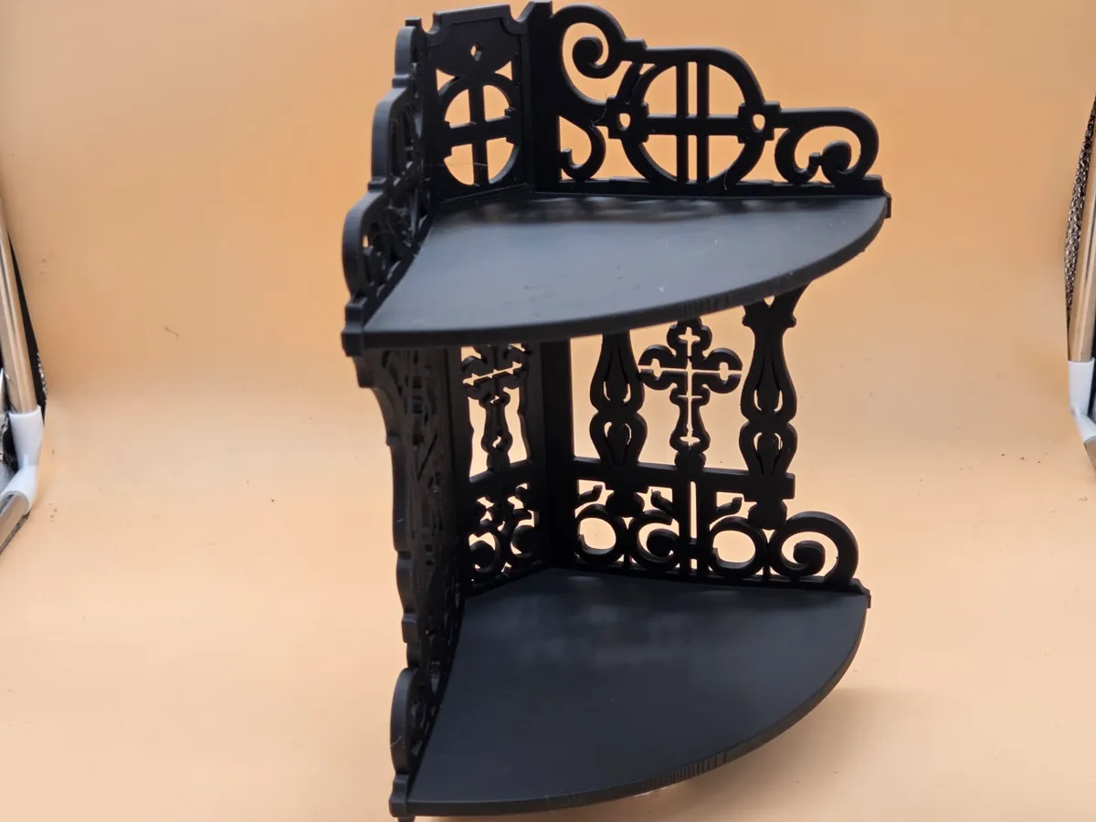 Gothic Corner Shelf, Dekoratives Eckregal