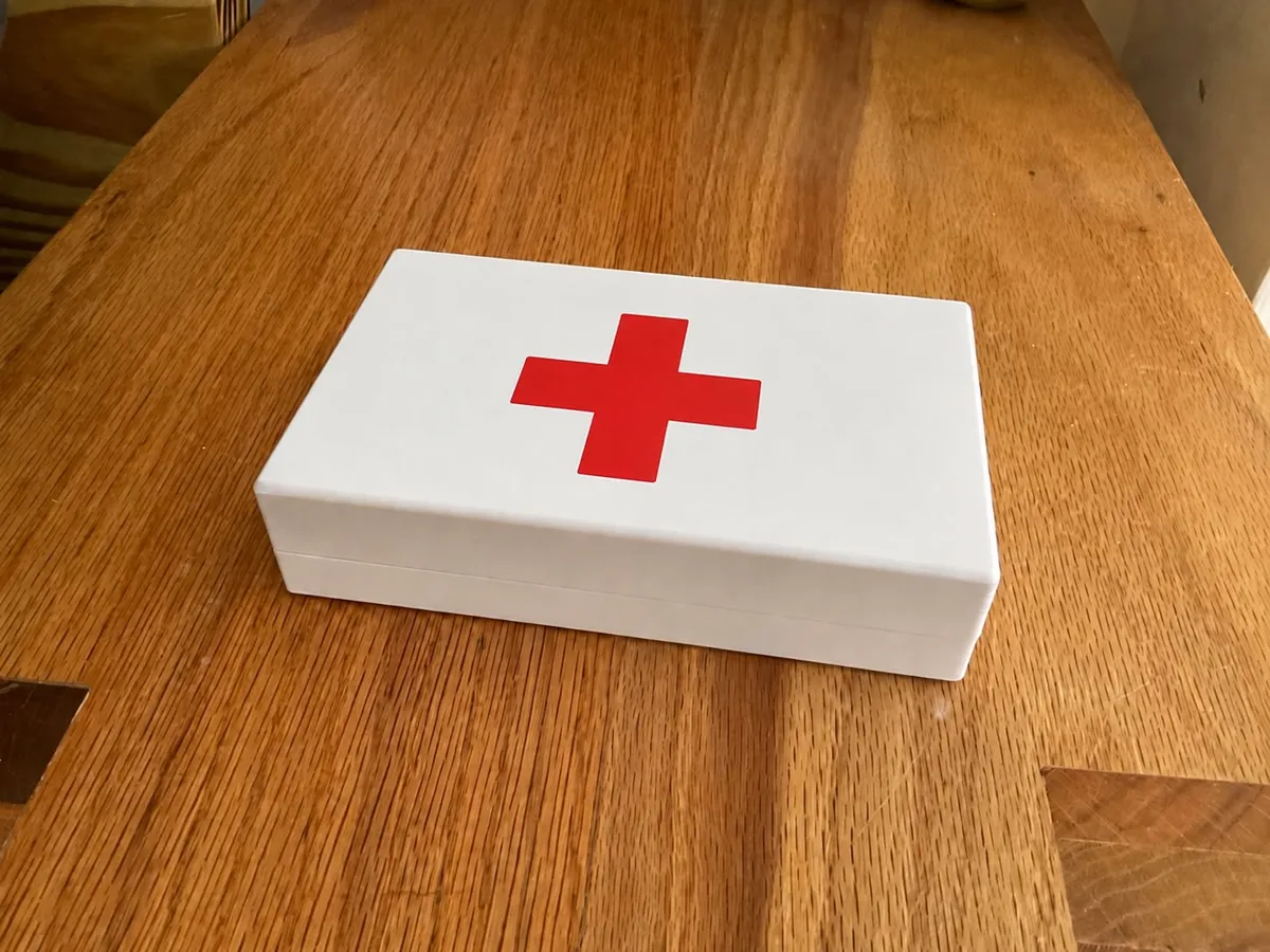 Basic first aid kit - Organizers, in stock in India