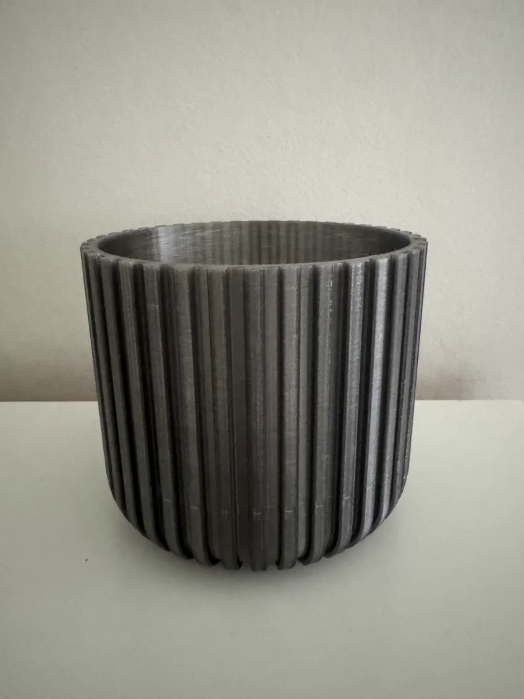 Modern ribbed planter, photo 2 of 3 - Geometric & Modern Planters, pot