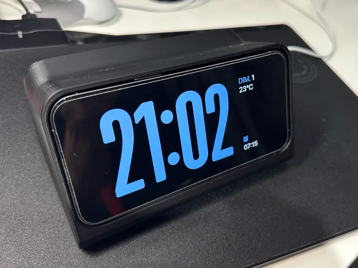Shorter iPhone 15 Pro Max Standby Dock - Stands with Storage, in stock in India