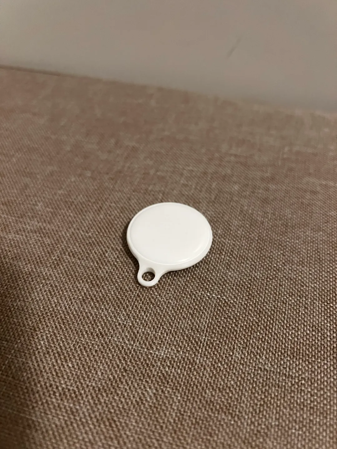 Airtag, photo 3 of 3 - Airtag Mobile & Device Accessories