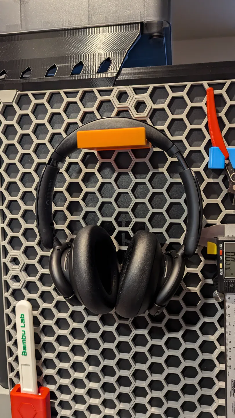 EZ-Lock Headphone Holder For HSW, photo 4 of 4 - EZ-Lock Headphone Holder For HSW Hobby & DIY