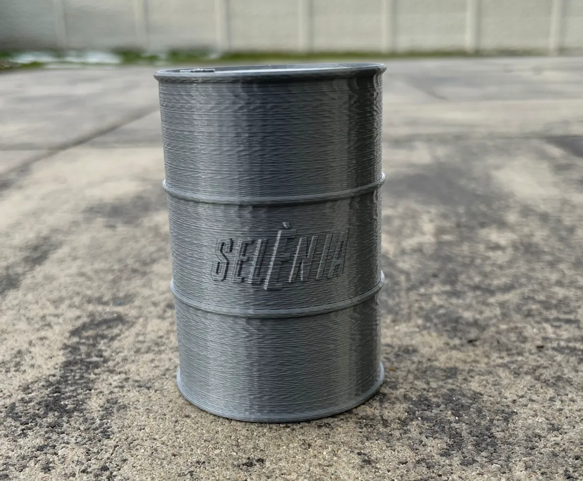 Oil Drum with Selénia logo 1:10 scale - RC, in stock in India