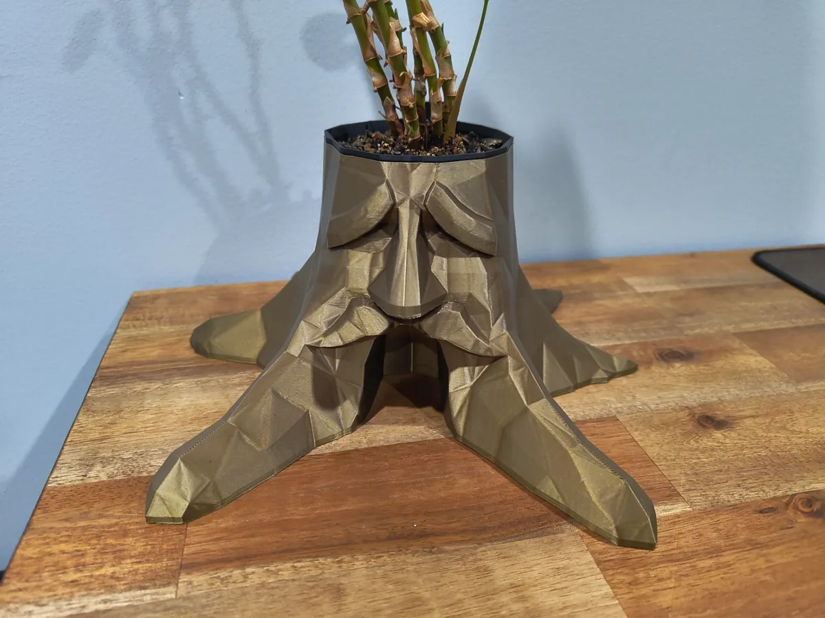 Great Deku Tree planter, photo 3 of 4 - Great Deku Tree planter Household