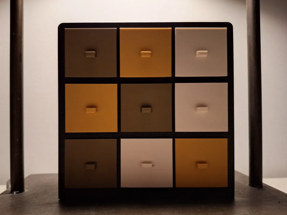 Beutiful miniature drawer