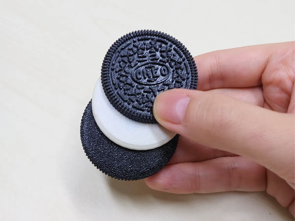 Oreo Cookie Slider - magnetic fidget toy - Fidget Sliders, in stock