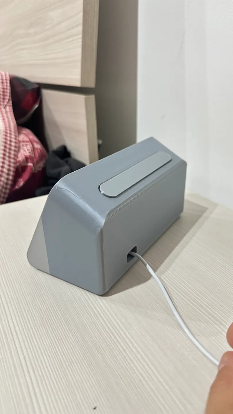 Minimal iPhone StandBy Mode Cover, photo 2 of 4 - Minimal iPhone StandBy Mode Cover Hobby & DIY
