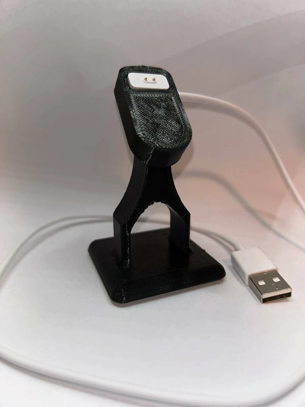 Xiaomi Smart Band 8 Printed stand for charger, photo 3 of 3 - Xiaomi Smart Band 8 Printed stand for charger Tools