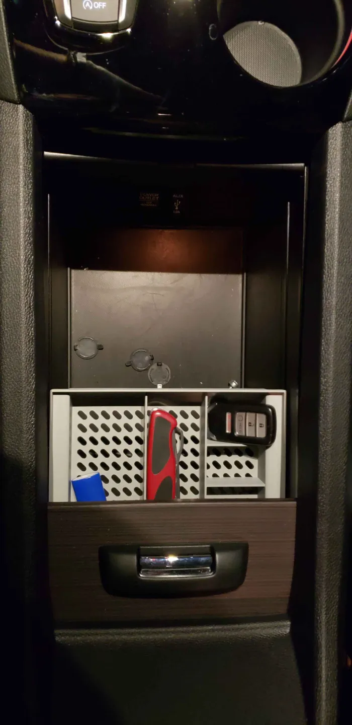 Large Console Tray - Pilot / Ridgeline / Passport, photo 2 of 4 - Large Console Tray - Pilot / Ridgeline / Passport Tools