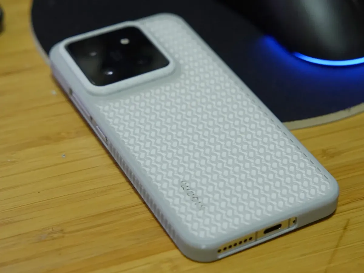 Xiaomi 14 Ultra Thin Case
