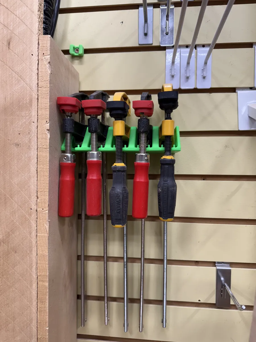 F Style Clamp SlatWall Storage - Light but STRONG, photo 3 of 4 - F Style Clamp SlatWall Storage - Light but STRONG Tools & Workshop