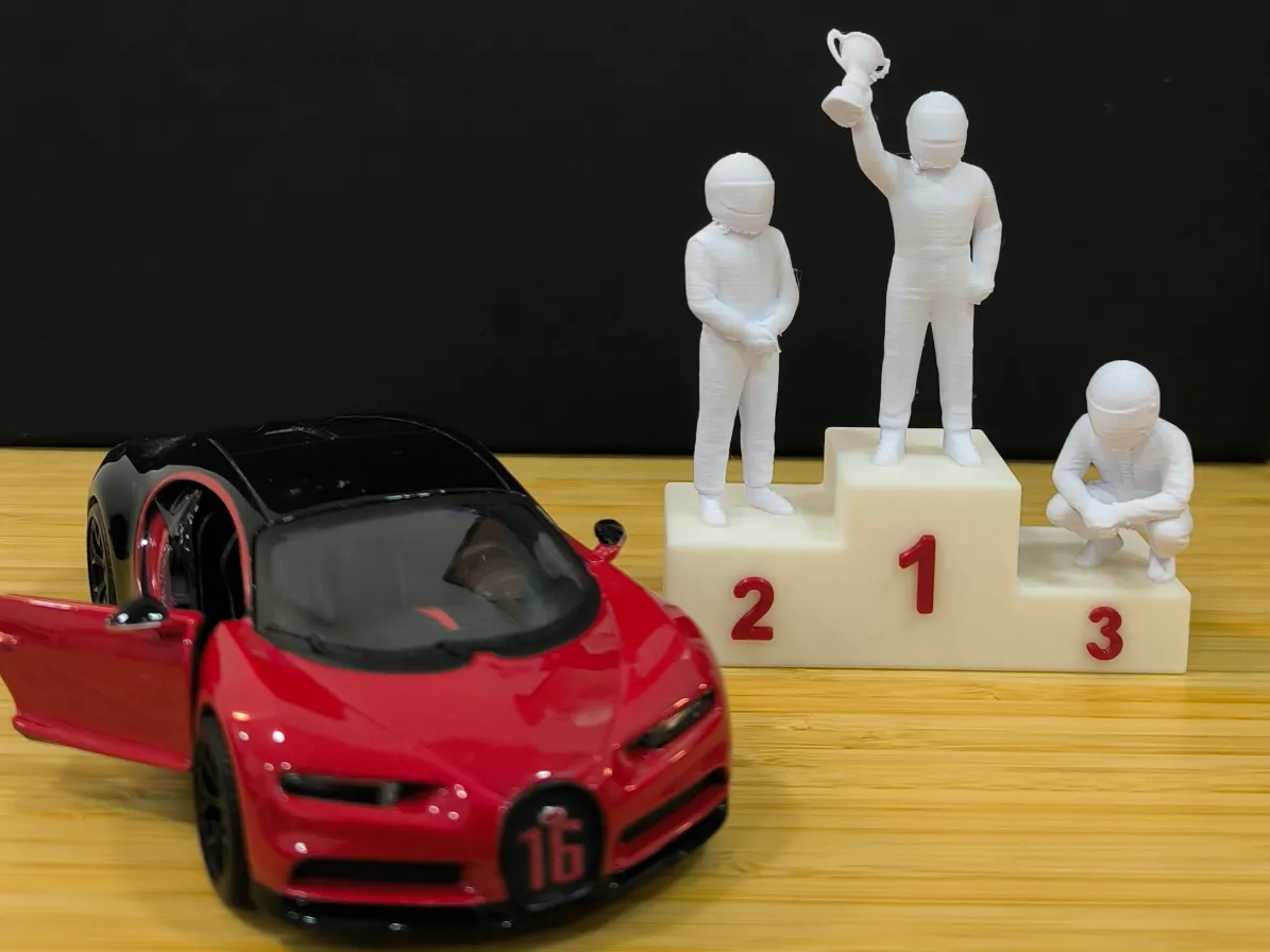 Race Day Glory, 1/32-Scale Podium Diorama