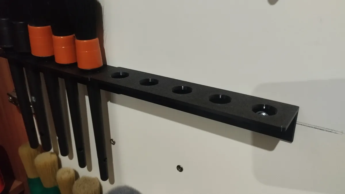 Wall Mount Detailing Brush Holder Car Detailing, photo 4 of 4 - Wall Mount Detailing Brush Holder Car Detailing Car & Vehicle