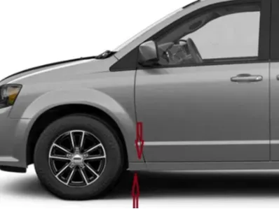 CHRYSLER TOWN&COUNTRY COVER LEFT + RIGHT