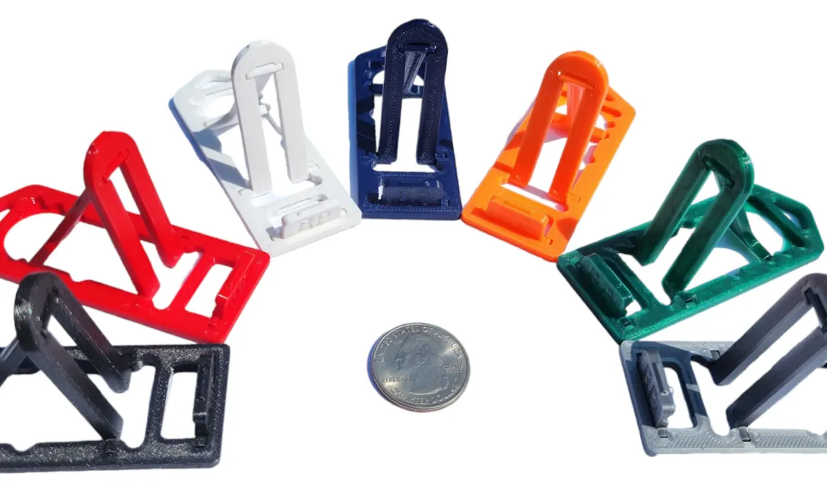 Foldable Keychain Phone Stand, photo 2 of 4 - Foldable Keychain Phone Stand Tools