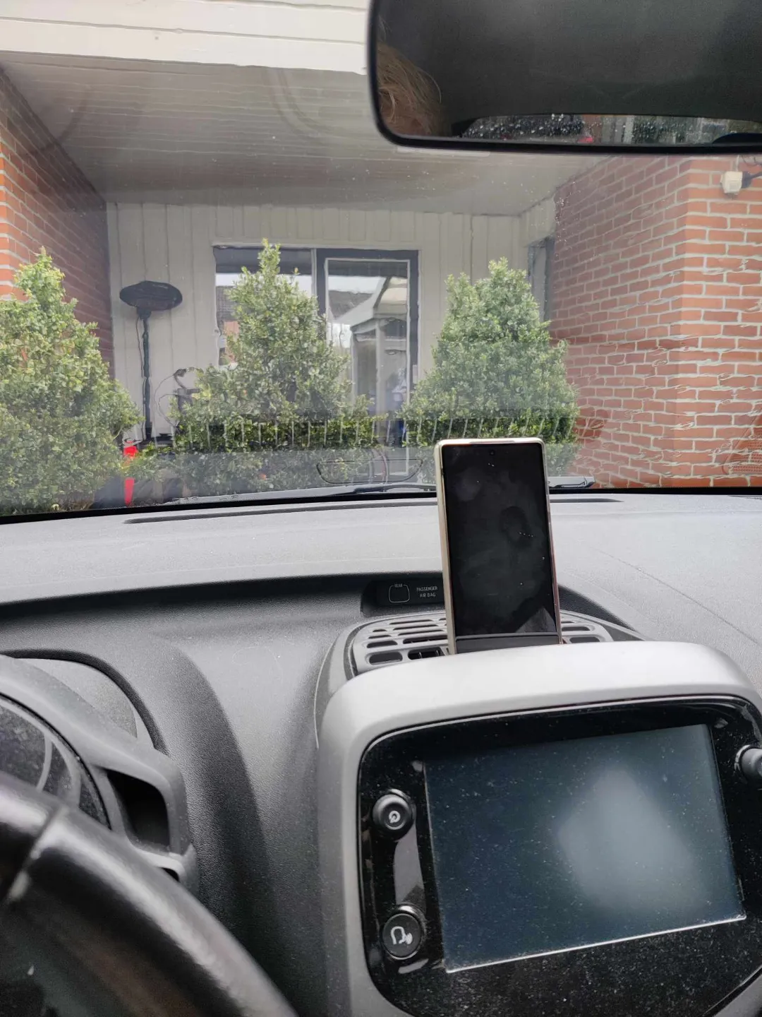 Toyota Aygo Phone Holder, photo 2 of 3 - Toyota Aygo Phone Holder Hobby & DIY