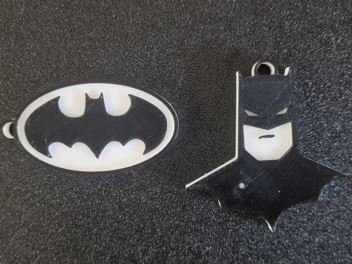 batman keyring/keychain - Signs & Logos, in stock in India