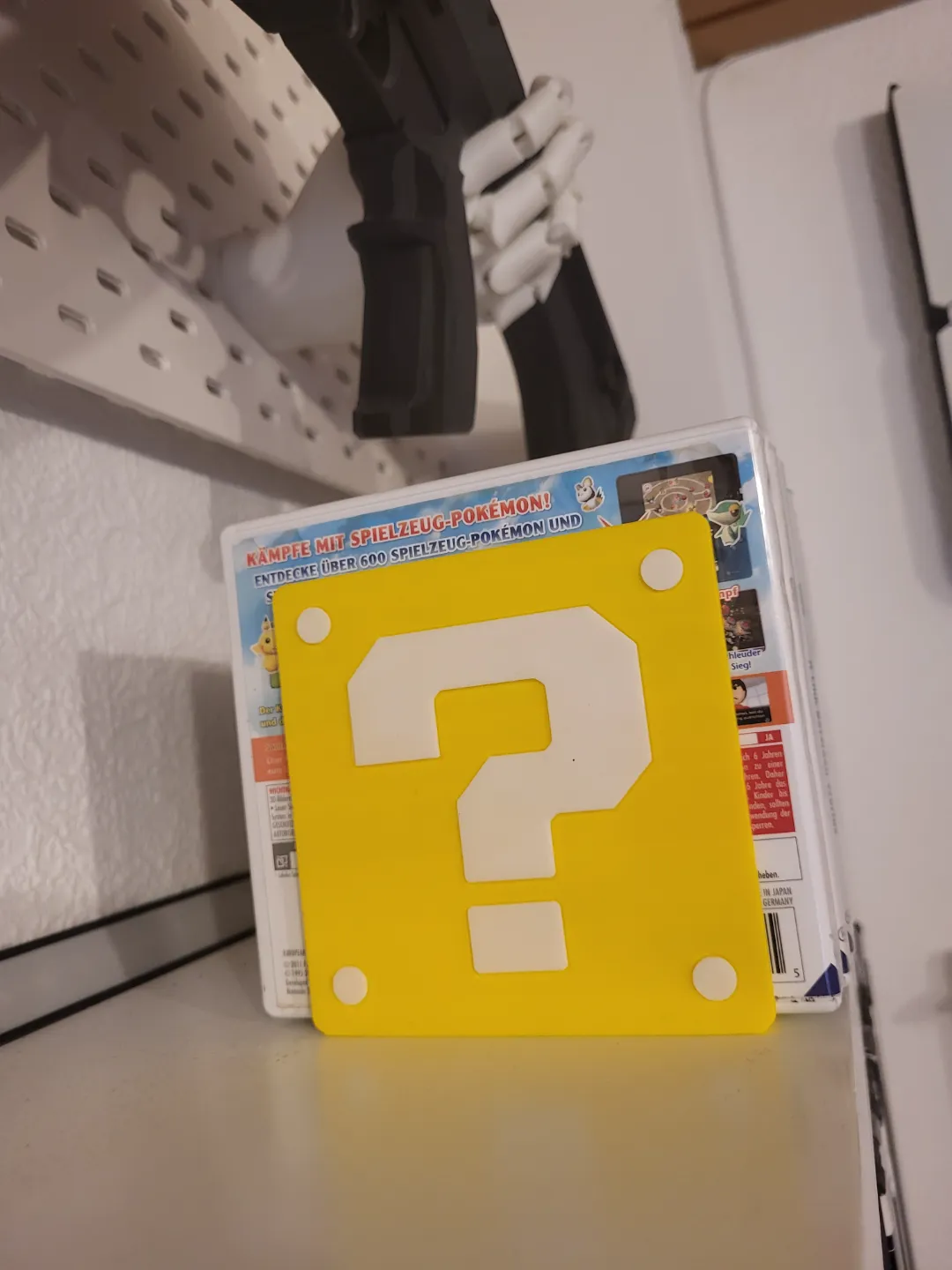 Mario Questionmarkbox Bookend, photo 2 of 3 - Mario Questionmarkbox Bookend Desk & Office