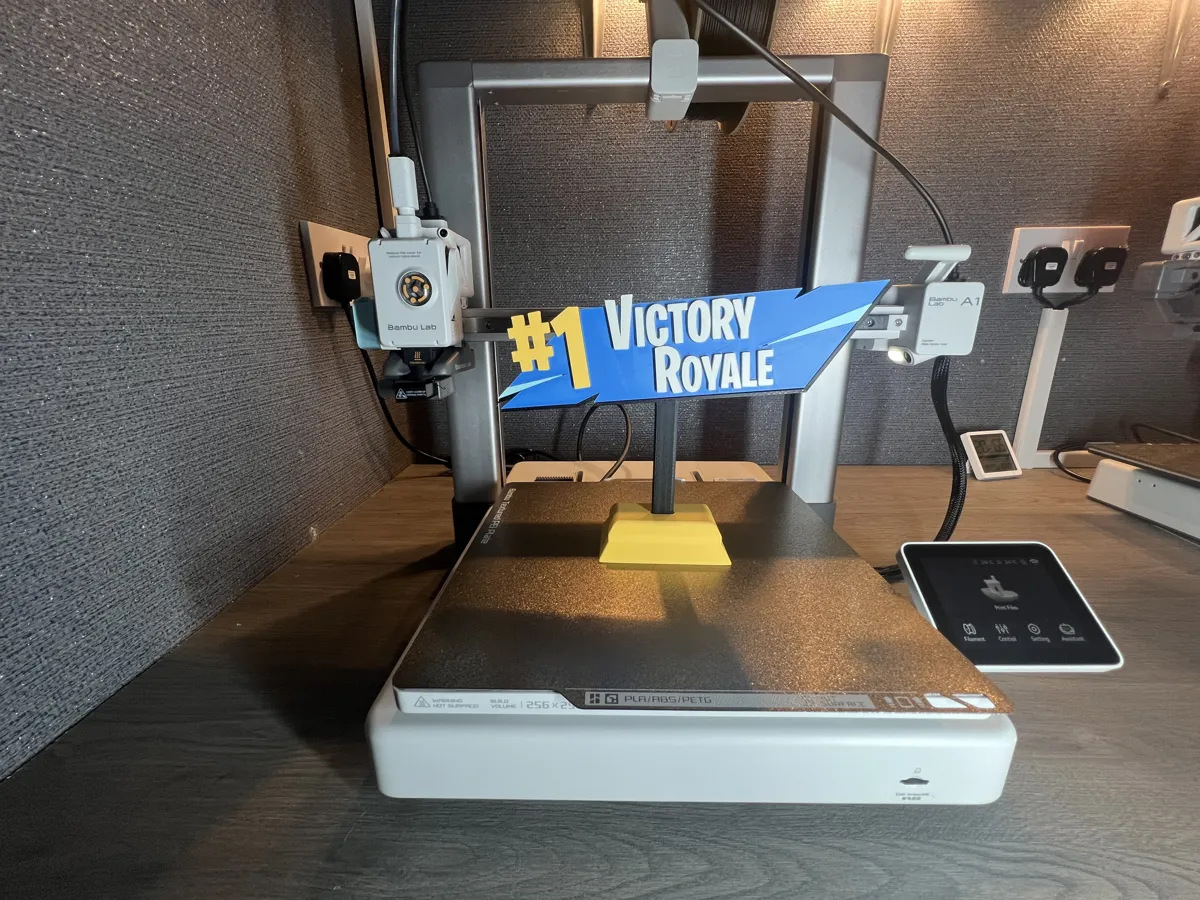 Fortnite Victory Royale Trophy, photo 3 of 3 - Fortnite Victory Royale Trophy Art
