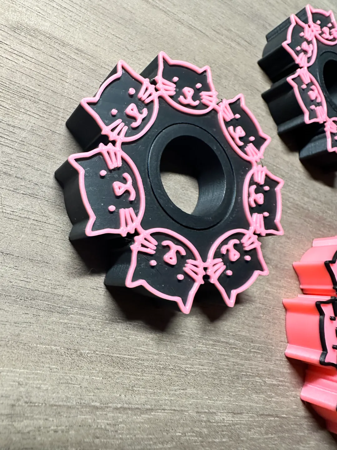 Spinning Kitties Cat Fidget Spinner, photo 4 of 4 - Spinning Kitties Cat Fidget Spinner Toys & Games