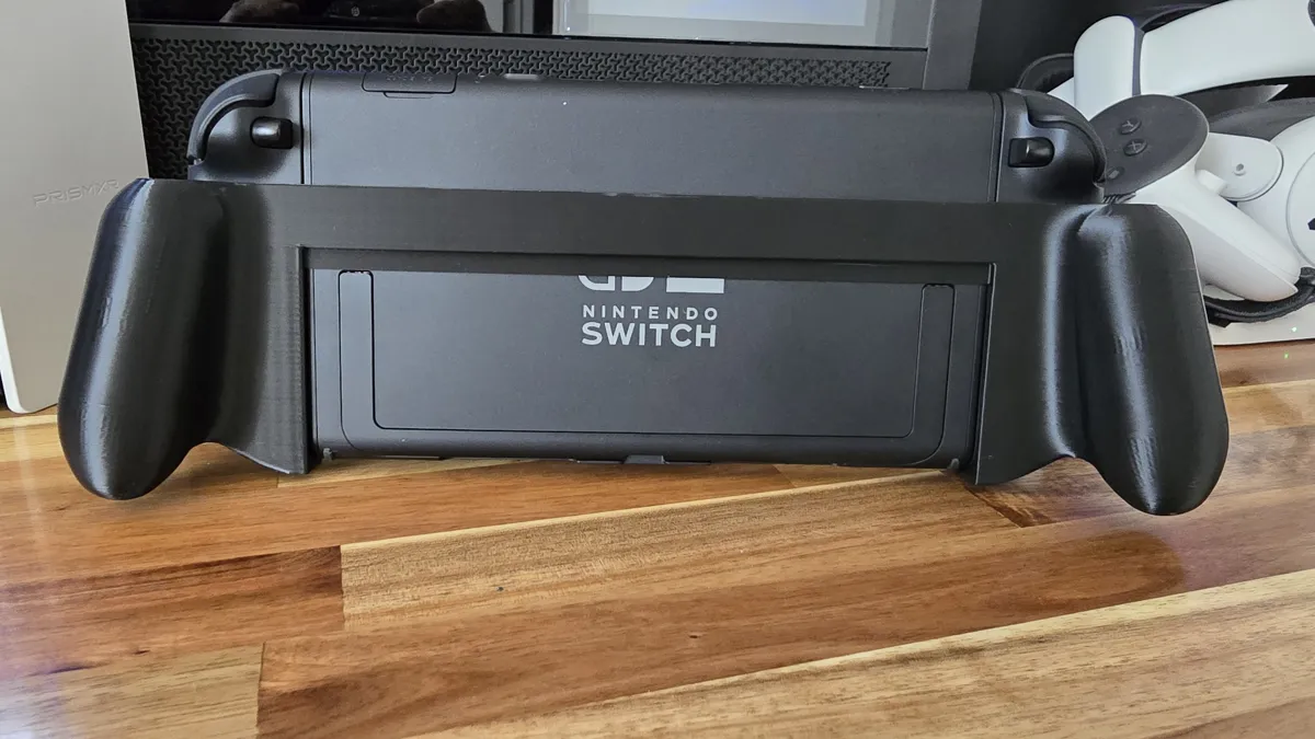 Switch 2 Ergonomic Grips - Dockable, photo 3 of 4 - Switch 2 Ergonomic Grips - Dockable Gaming Accessories