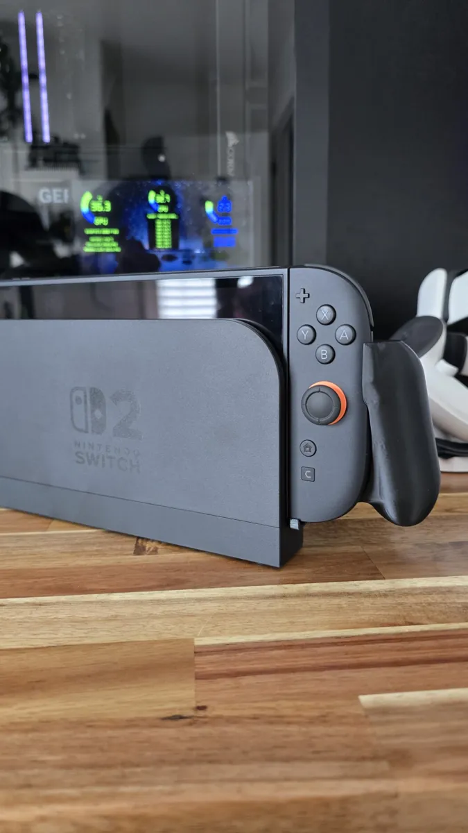Switch 2 Ergonomic Grips - Dockable, photo 4 of 4 - Switch 2 Ergonomic Grips - Dockable Gaming Accessories