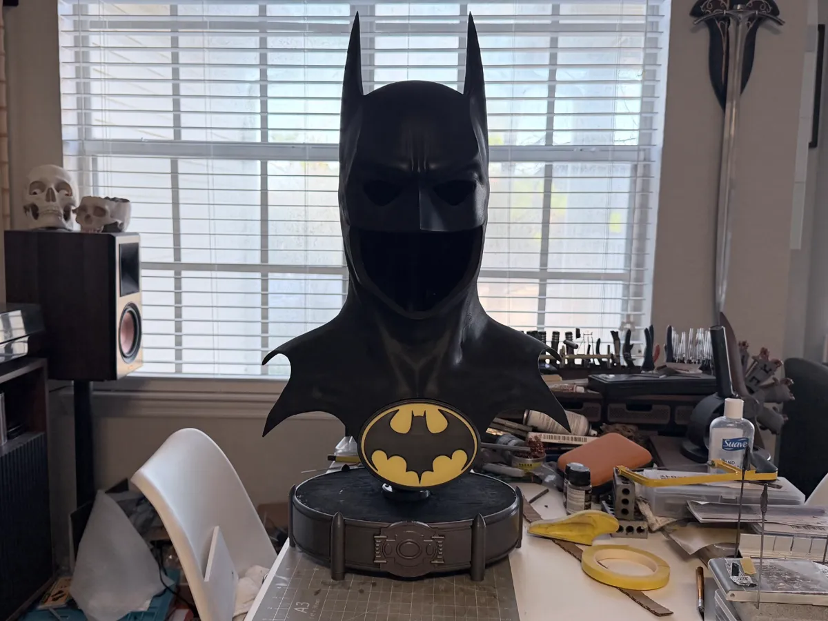 Batman 1989 Cowl Display - Superhero Helmets, in stock in India