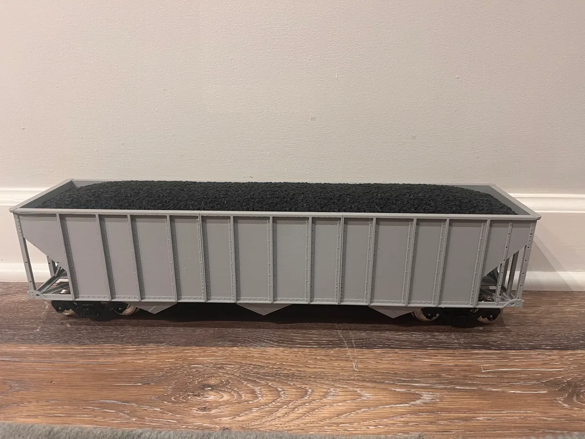 G Scale 100T Coal Hopper Load