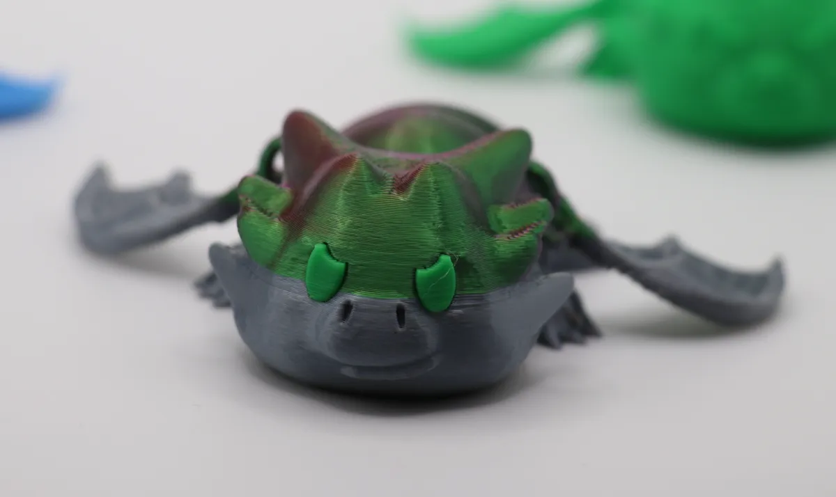 Cool Cute Articulated Baby Dragon, photo 3 of 4 - Cool Cute Articulated Baby Dragon Toys & Games
