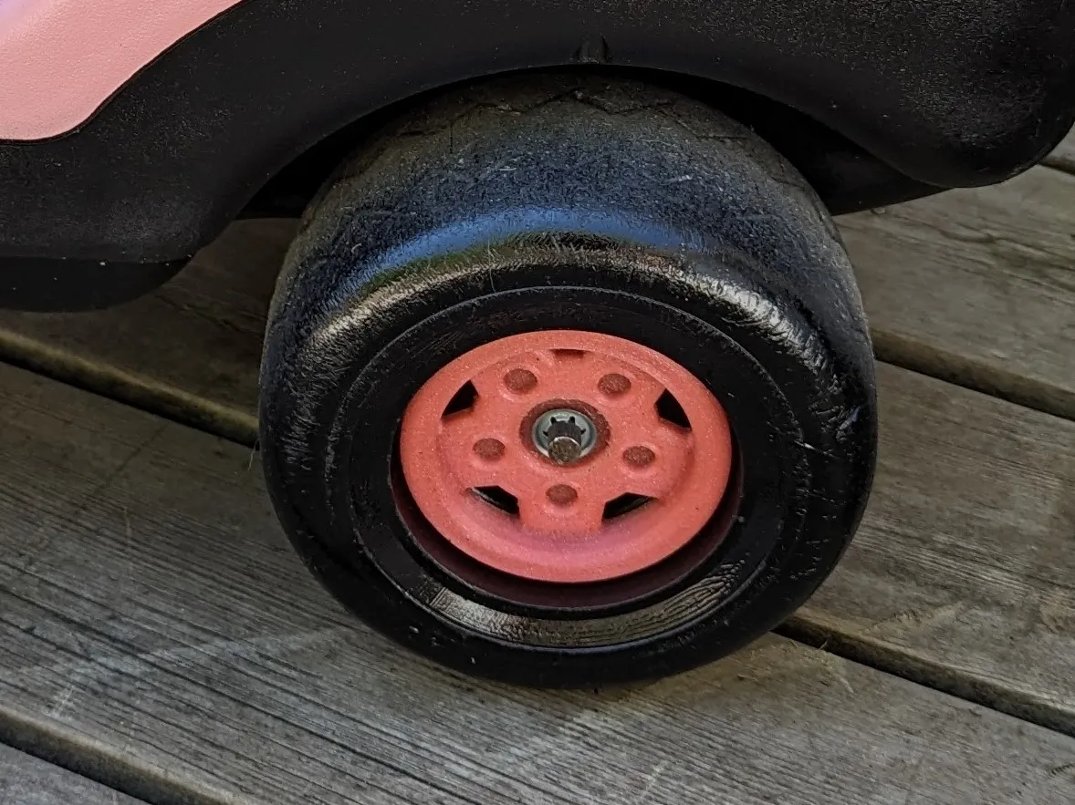 Little Tikes Push Car Hubcap - Mirrors, Lights & Exterior Parts, in stock