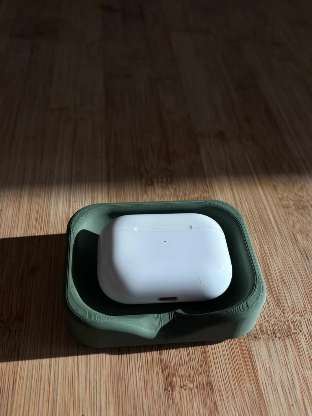 Simplistic Airpods Pro Case, photo 3 of 4 - Simplistic Airpods Pro Case Mobile & Device Accessories