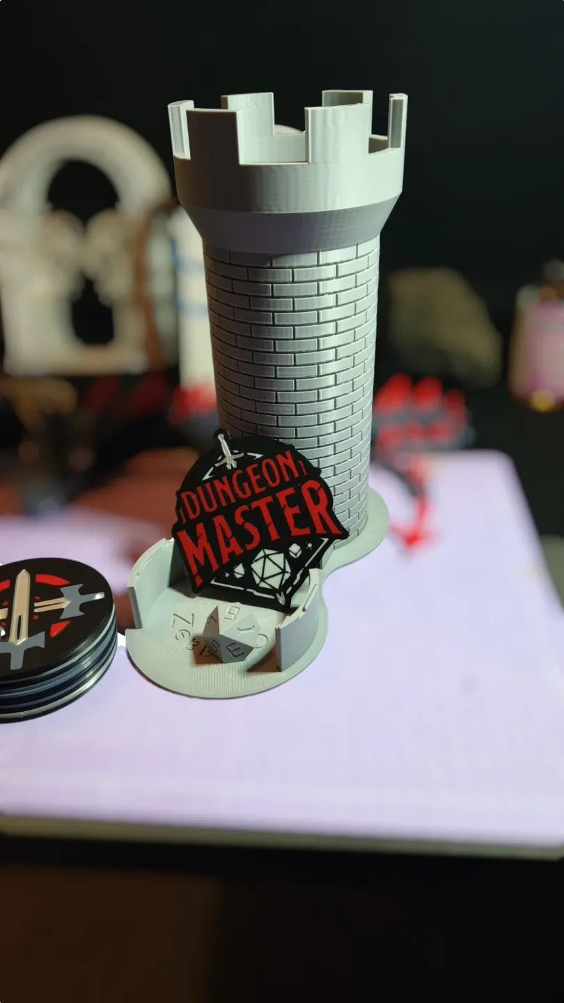Dungeons&Dragons Coaster holder and dice tower, photo 2 of 4 - Dungeons&Dragons Coaster holder and dice tower Toys & Games